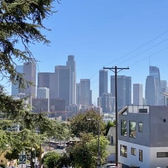 Los Angeles Apartment: 920 Everett Street