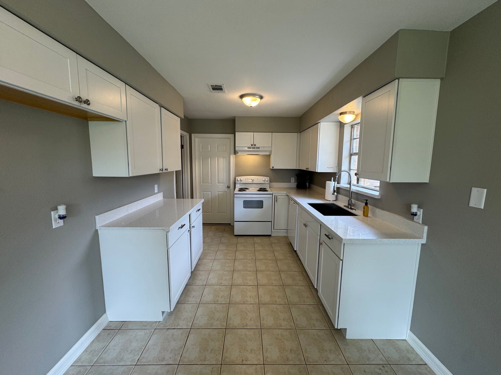 Texas City House: 510-28th Avenue North