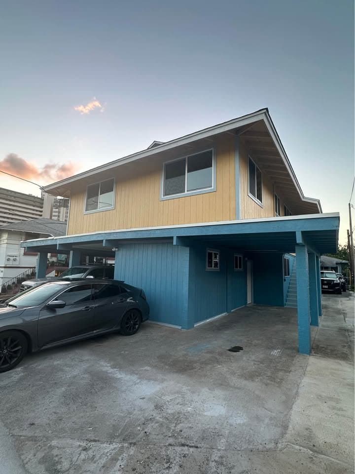 Honolulu Multiplex: 1526 Amelia Street