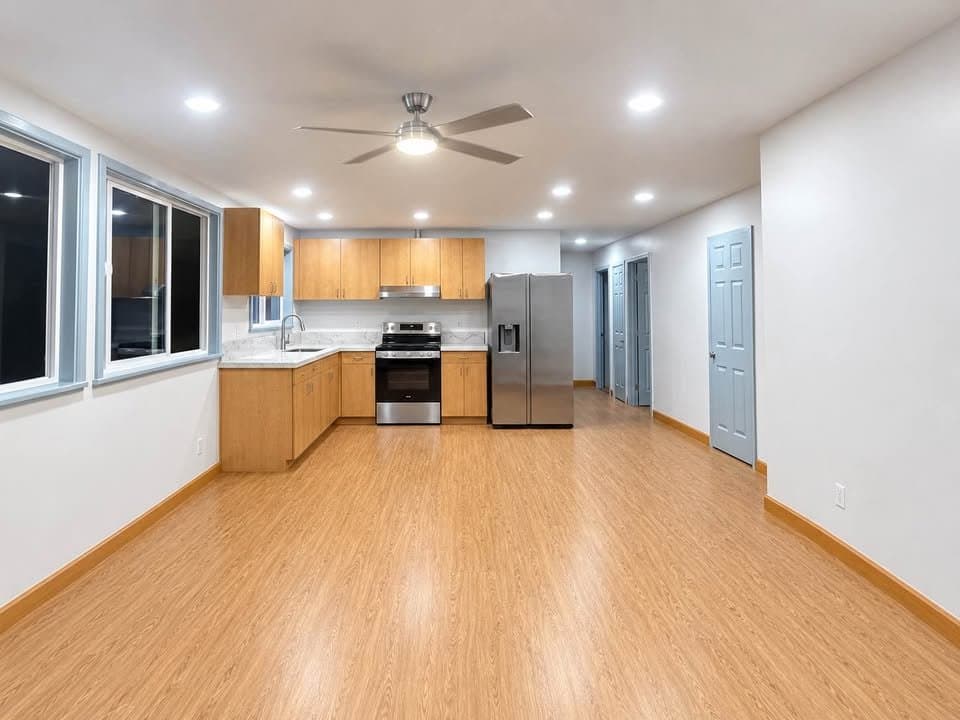 Honolulu Multiplex: 1526 Amelia Street