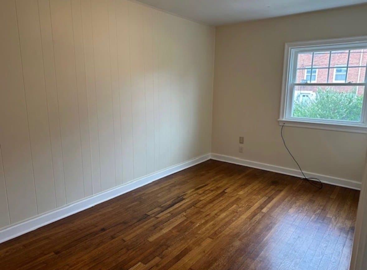 Harrisburg House: 2426 Mercer St