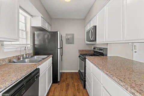 White Settlement Multiplex: 1625 Mary K Ln