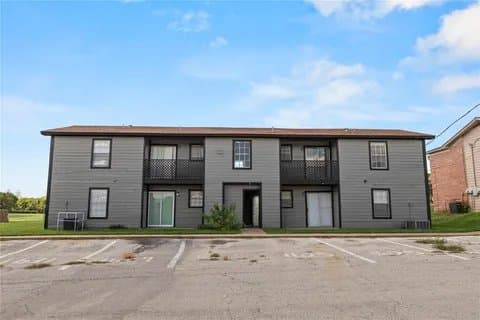 White Settlement Multiplex: 1625 Mary K Ln