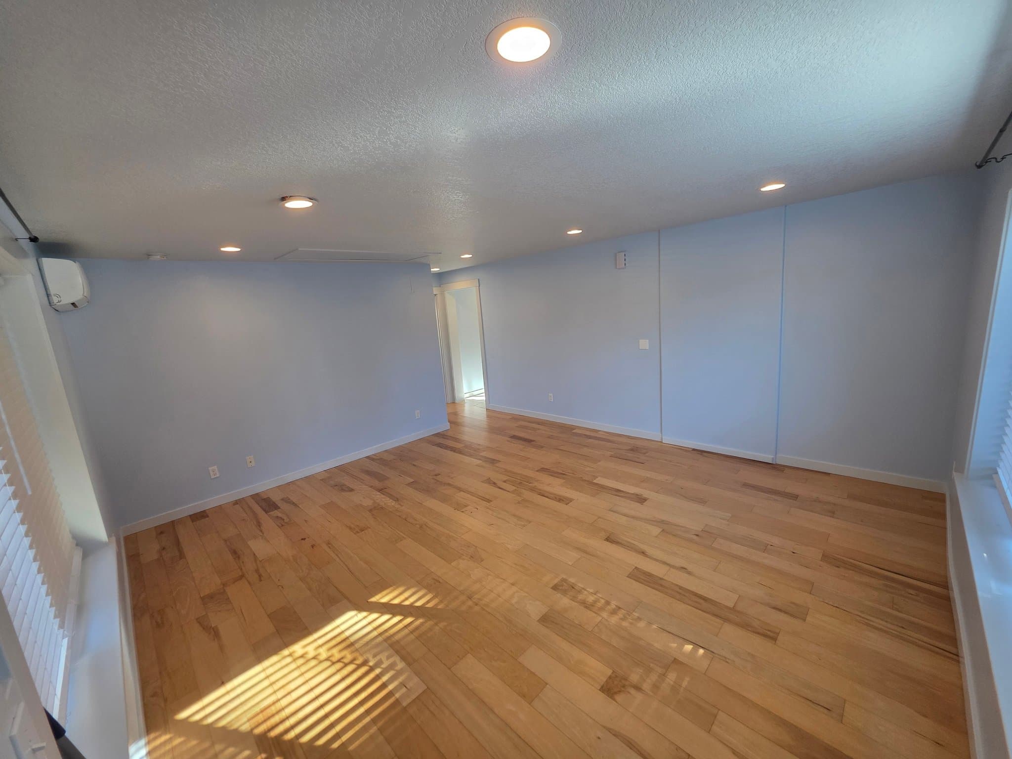 Vancouver House: 3318 E 26th St