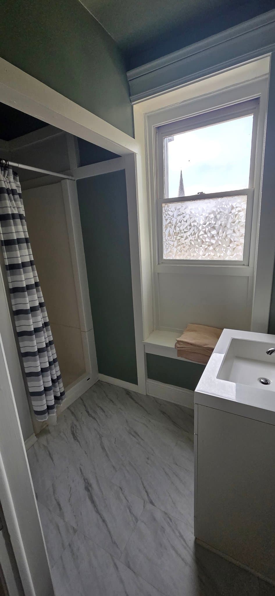 Sault Sainte Marie Apartment: 423 East Portage Ave