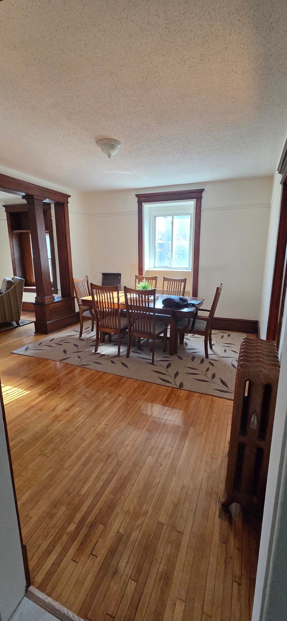 Sault Sainte Marie Apartment: 423 East Portage Ave