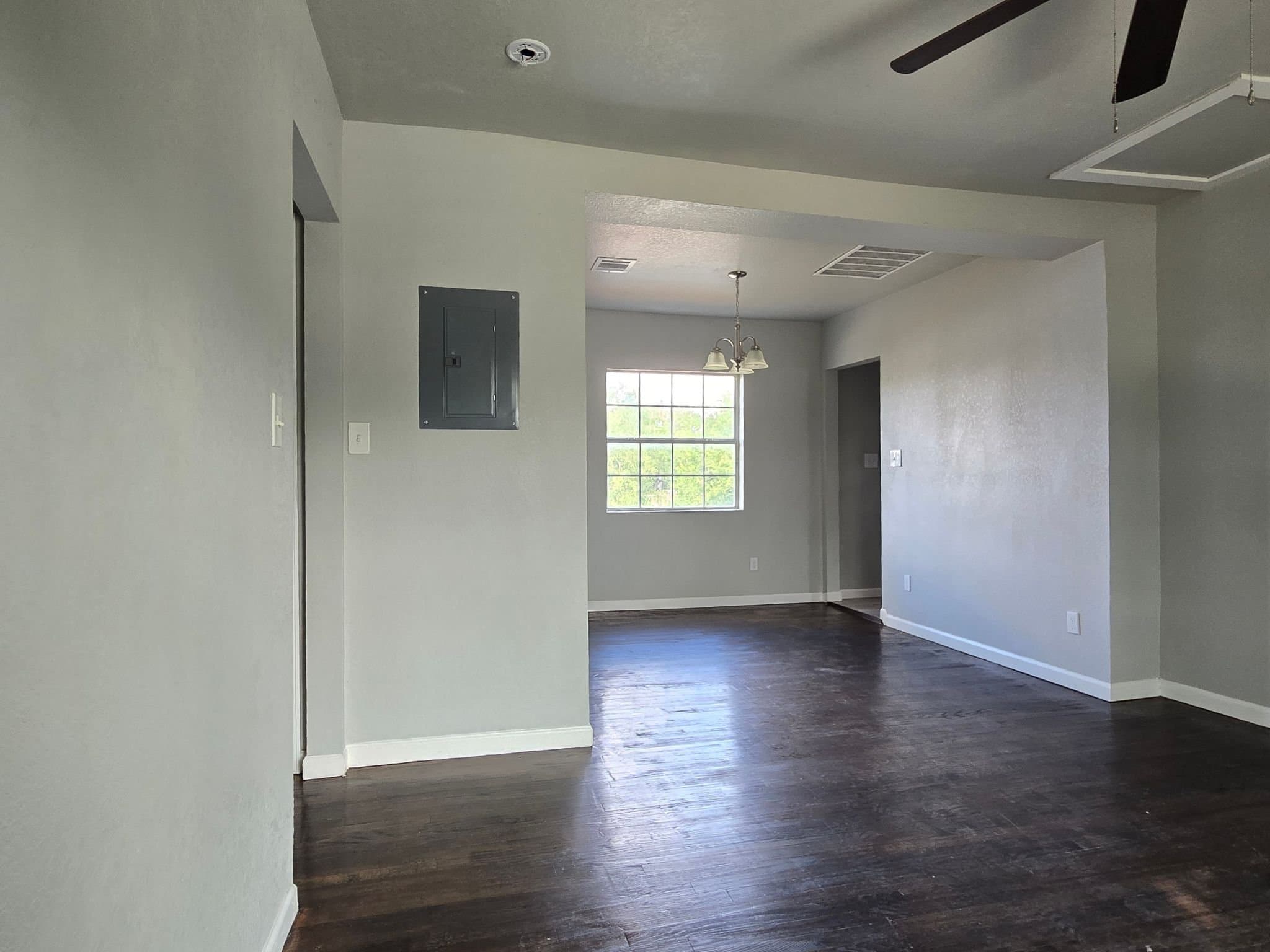 San Antonio Multiplex: 2815 S Pine St