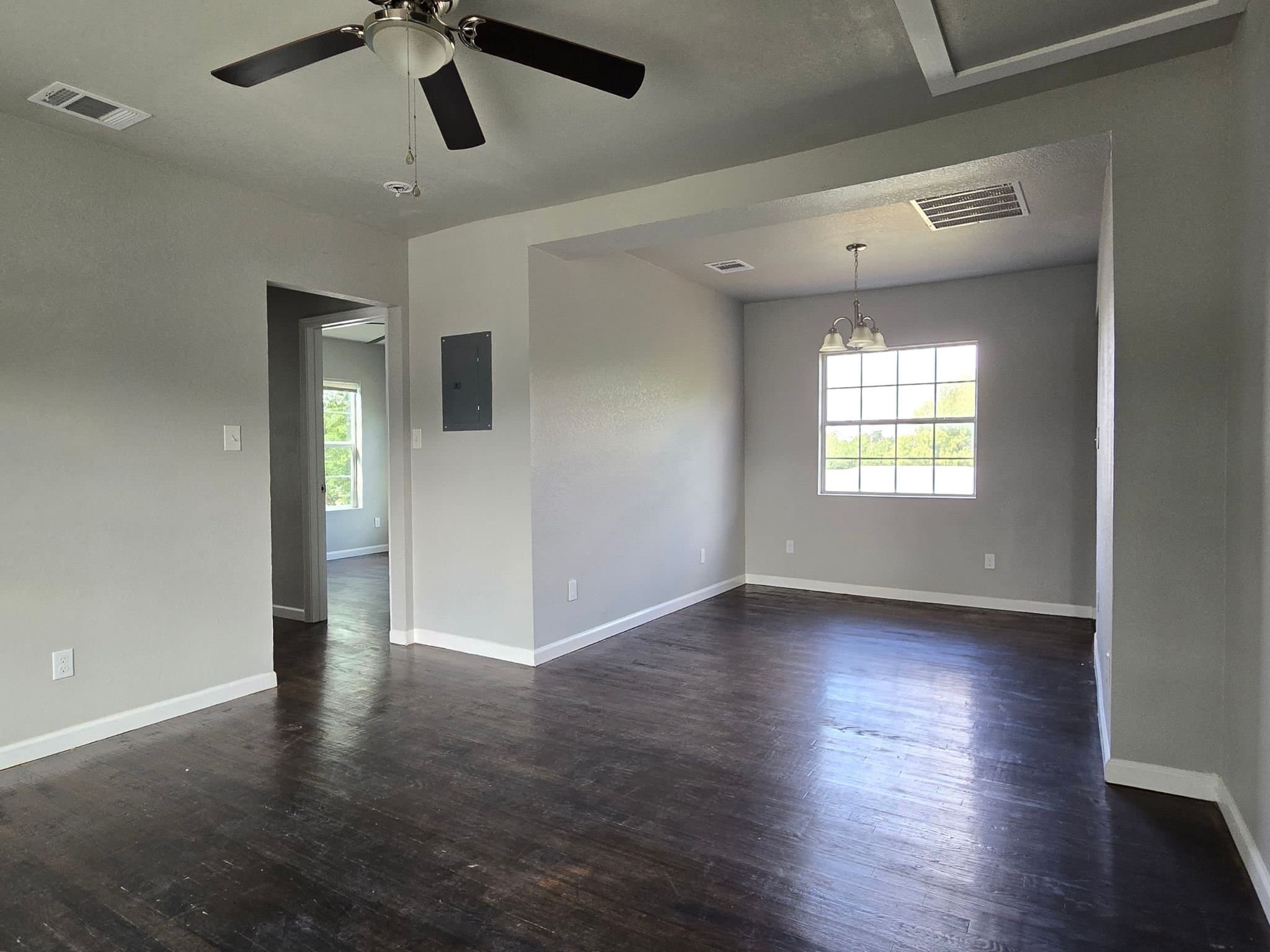 San Antonio Multiplex: 2815 S Pine St