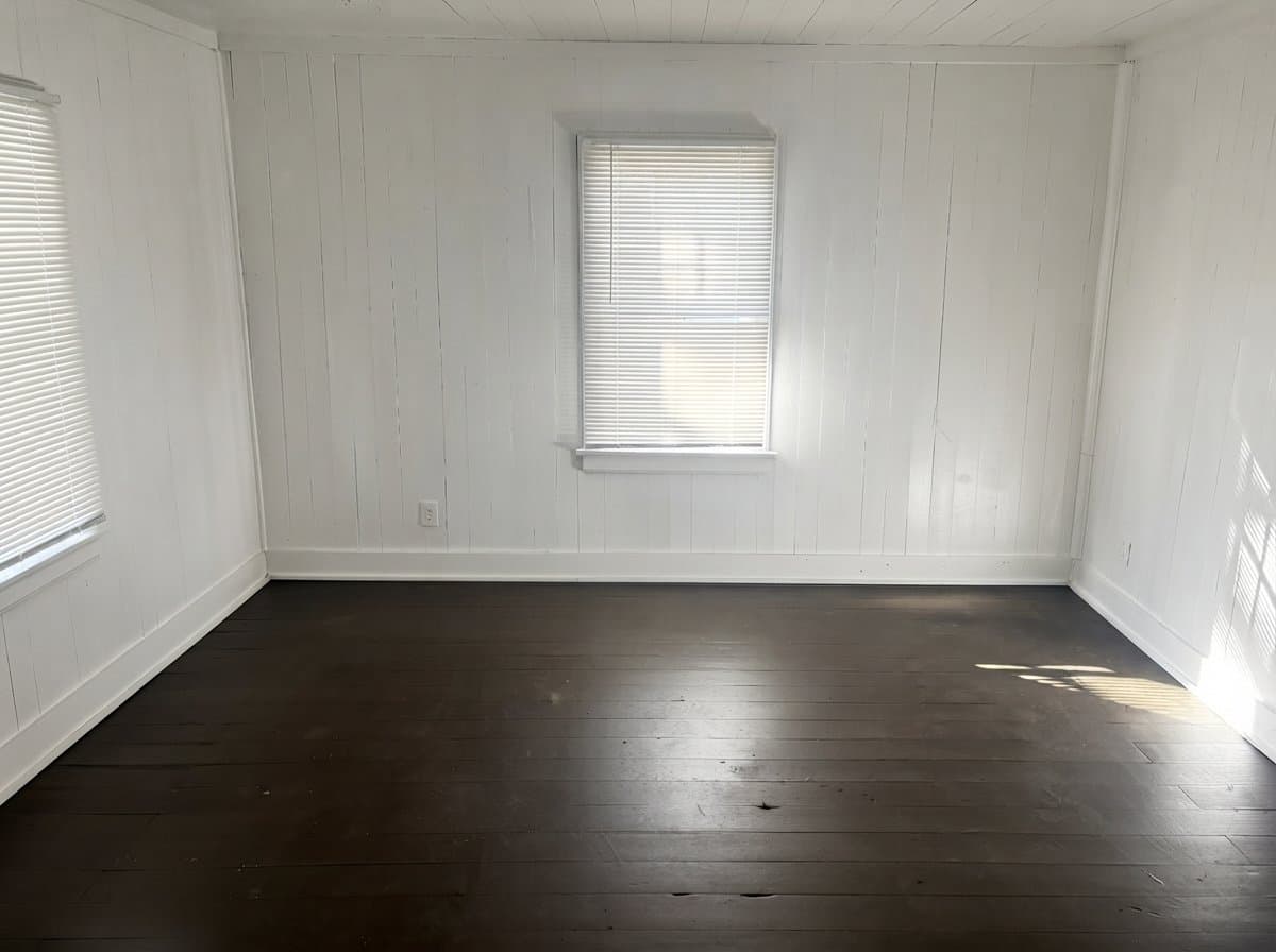 Clarkston House: 877 Montreal Rd
