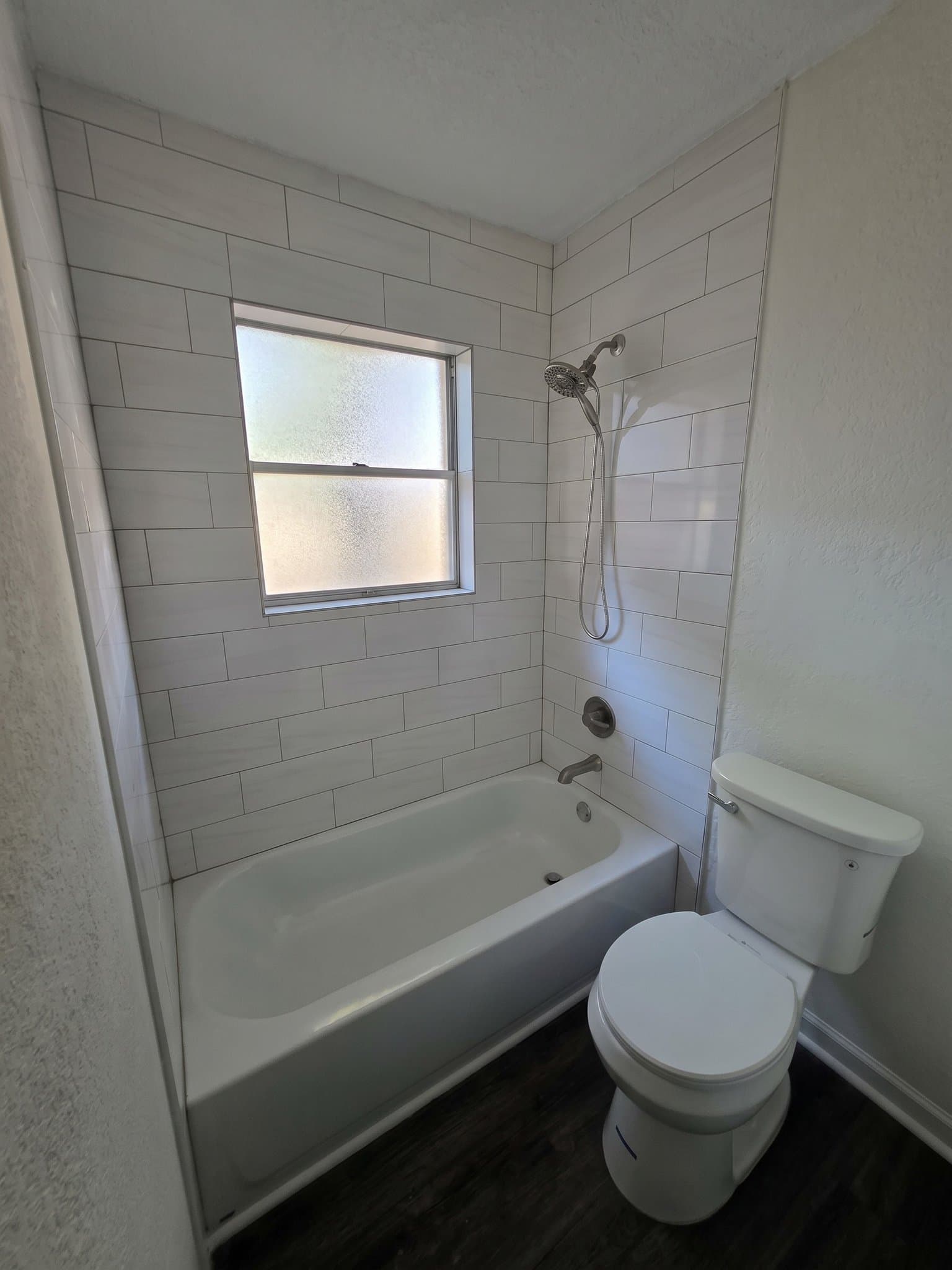 Bay City House: 116 Lindsey Ave
