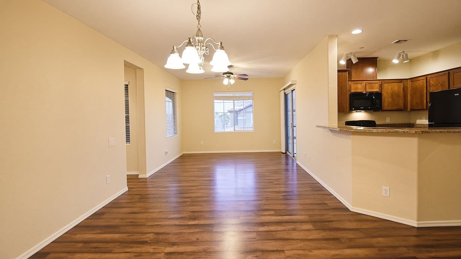 Las Vegas Townhome: 6868 Sky Pointe Dr