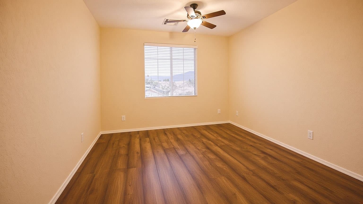 Las Vegas Townhome: 6868 Sky Pointe Dr