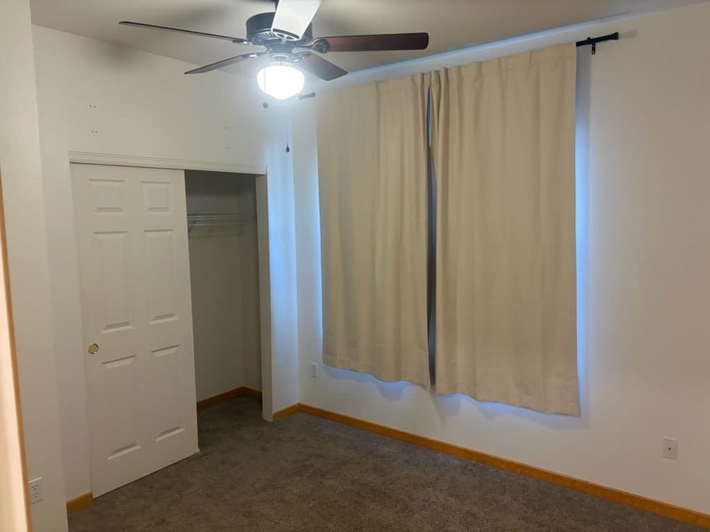 Evans Condo: 701 Lucca Dr
