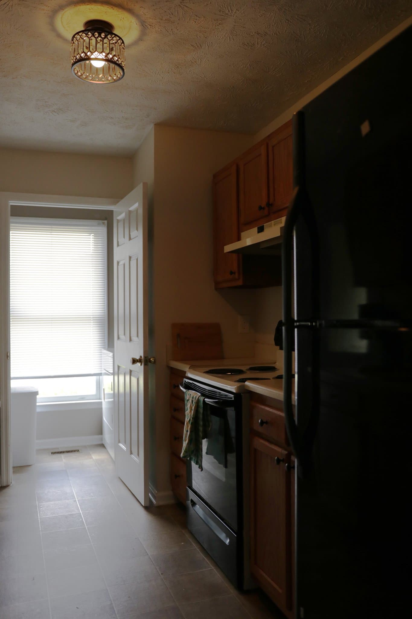 Fayetteville House: 7109 Kearny Ave