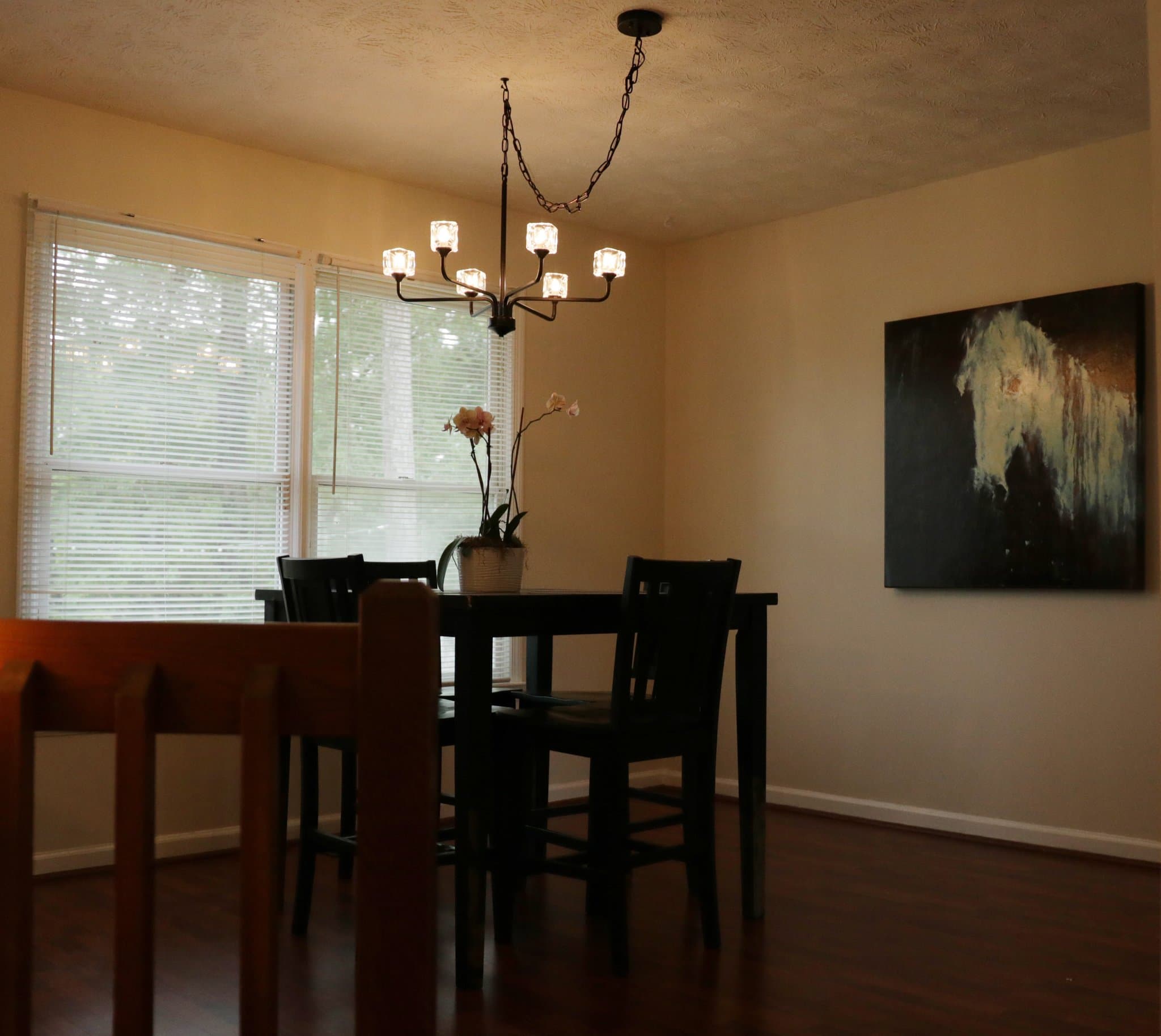 Fayetteville House: 7109 Kearny Ave