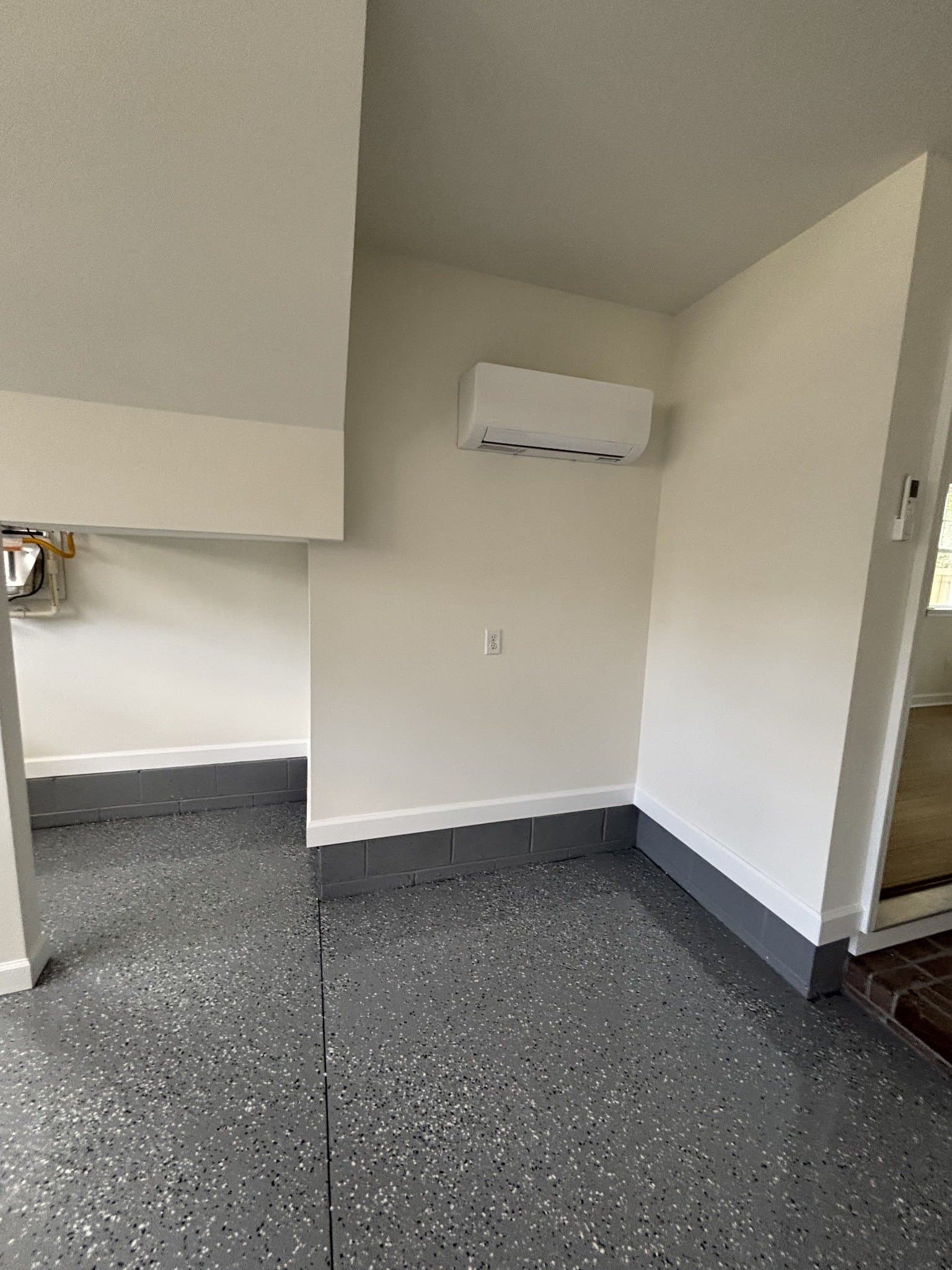 Virginia Beach Condo: 324 Living Water Way