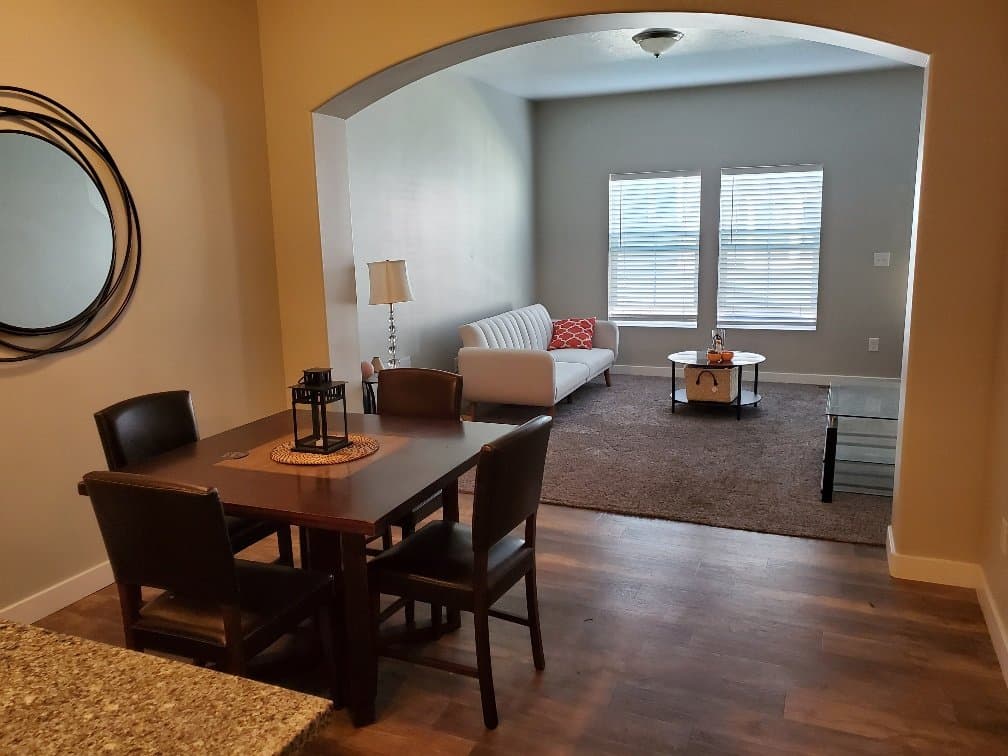 Vineyard Single Room: 685 E 330 N