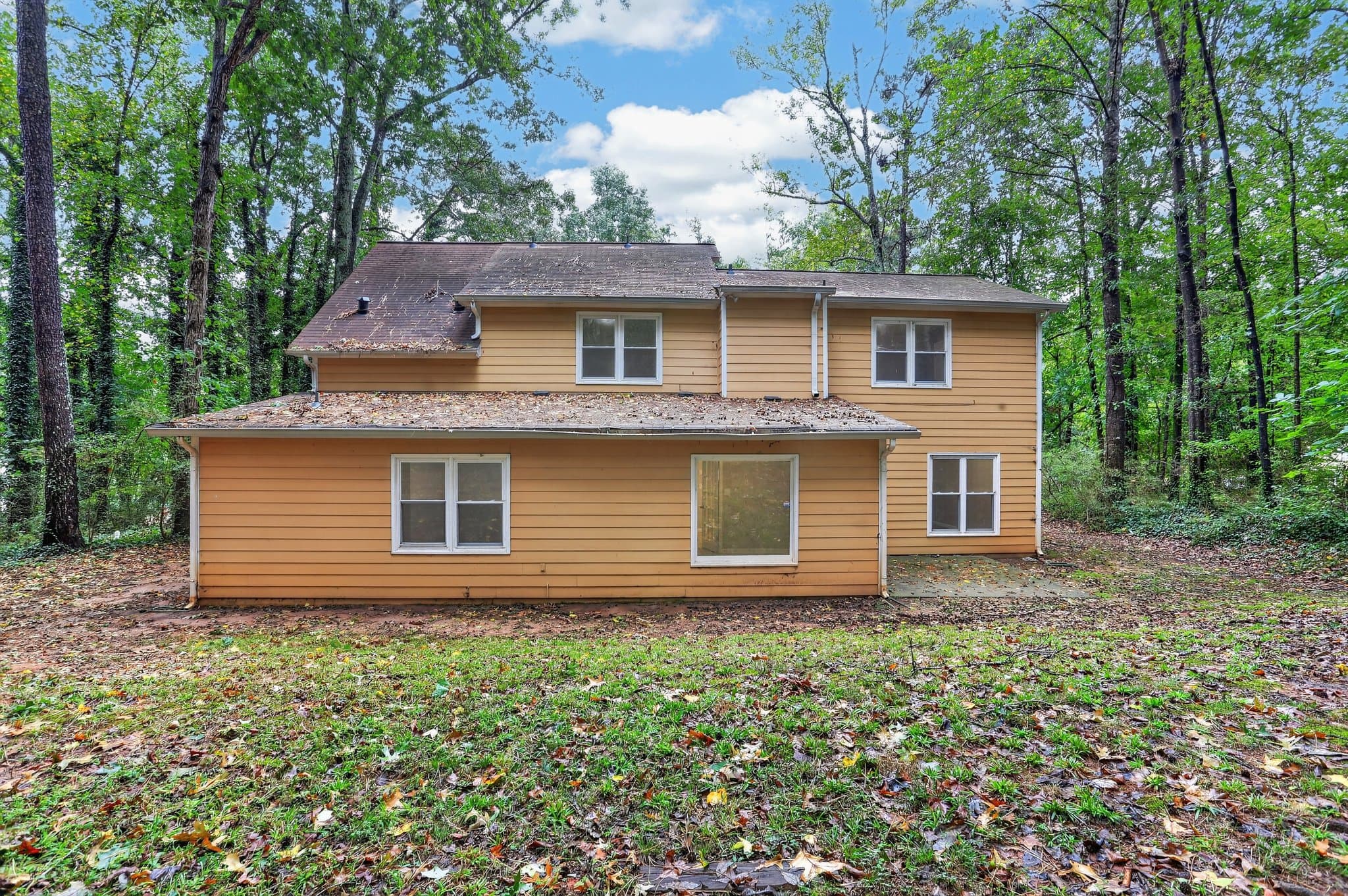 Jonesboro House: 7715 Wethersfield Dr
