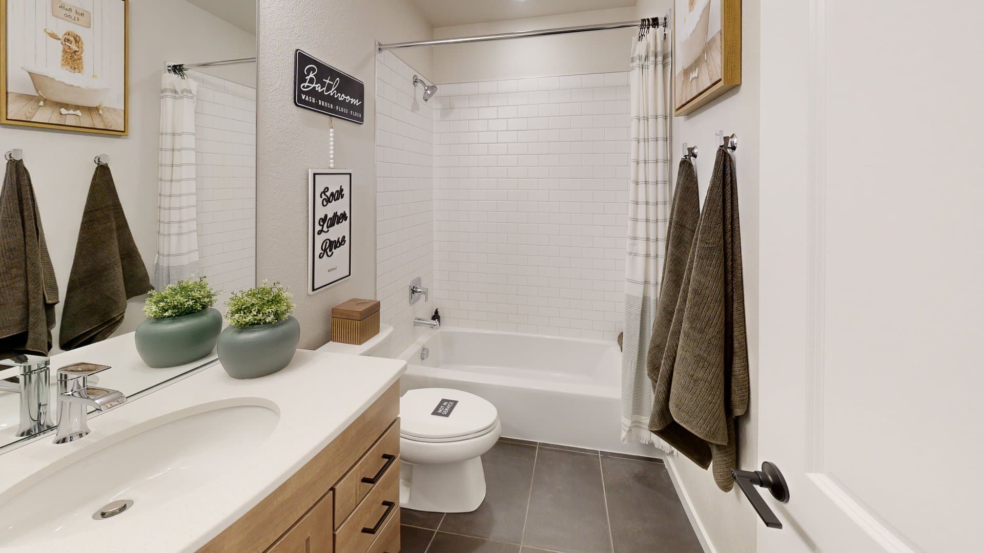 Colorado Springs House: 9268 Kurie Mine Ln