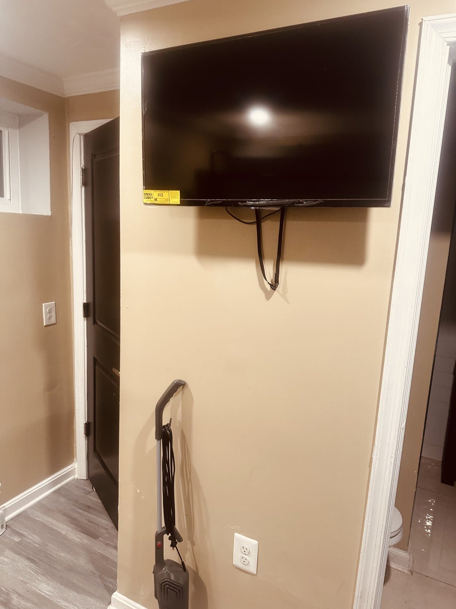 Temple Hills Single Room: 3419 27th ave