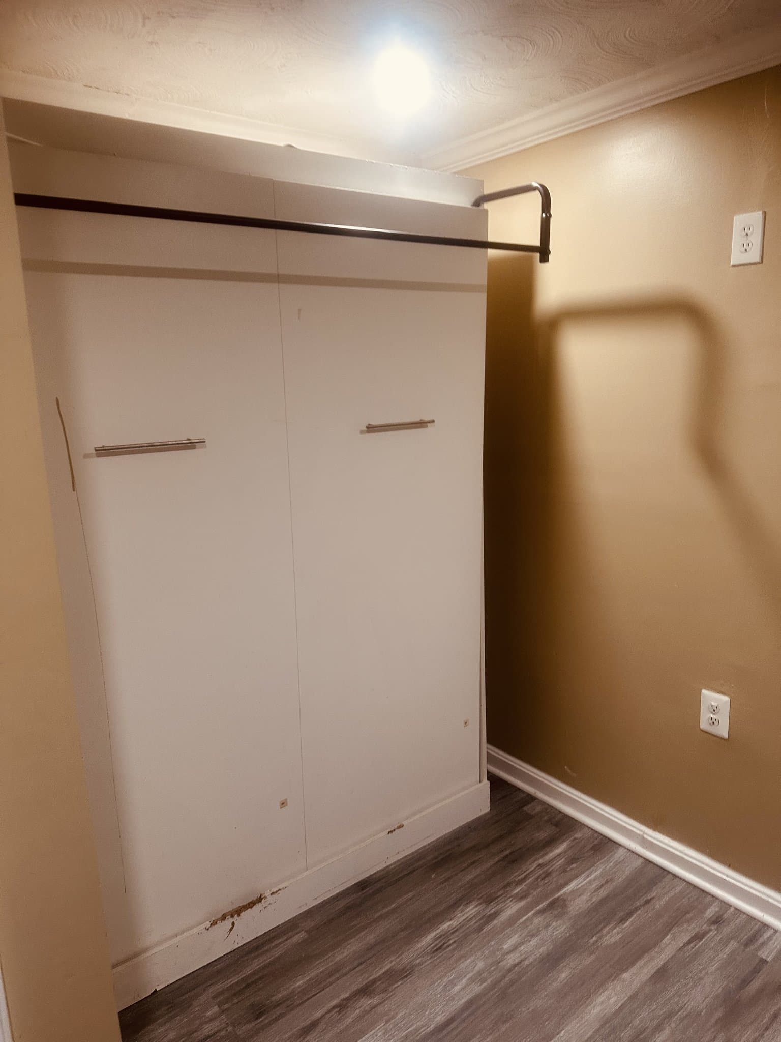 Temple Hills Single Room: 3419 27th ave