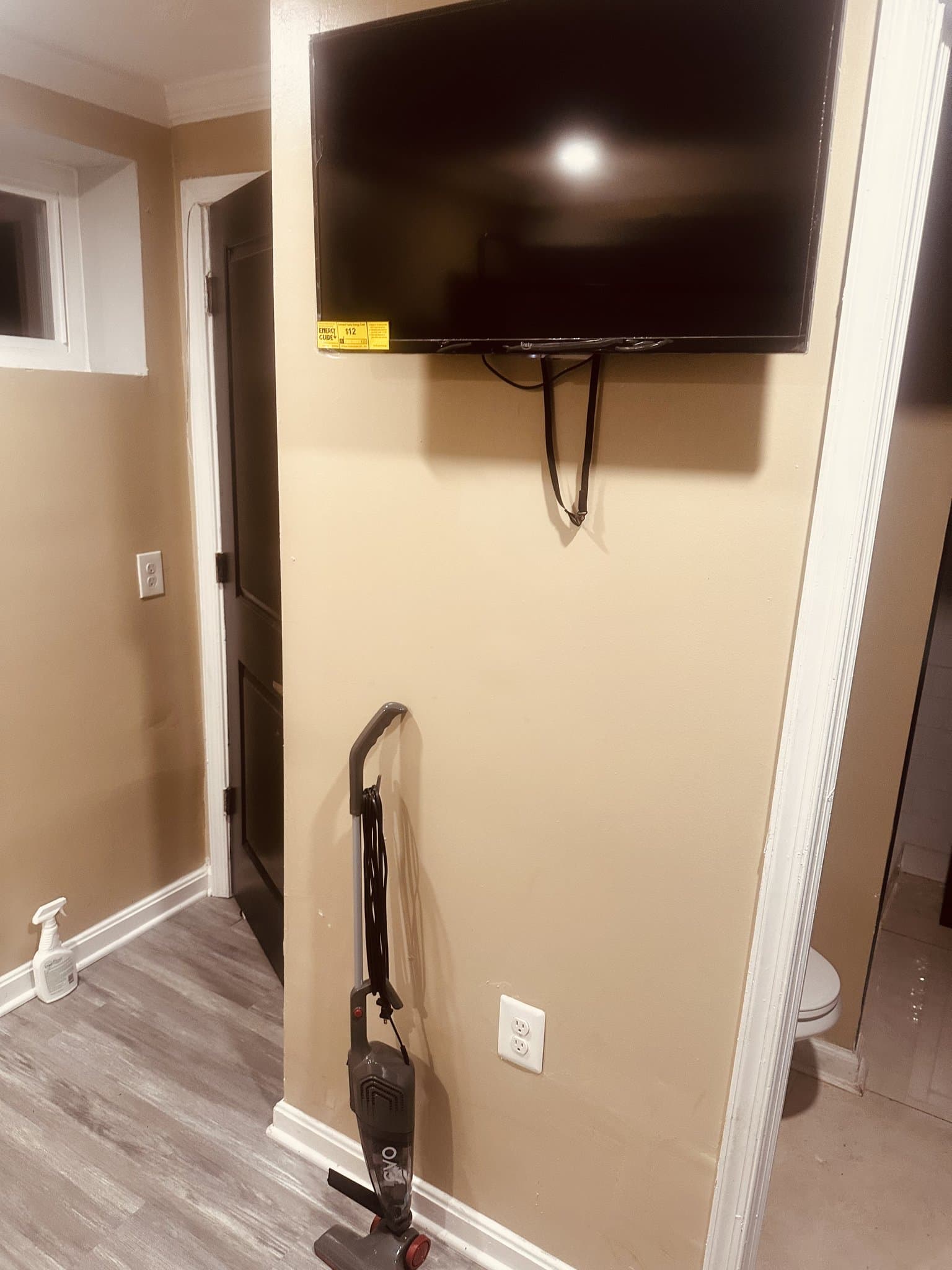 Temple Hills Single Room: 3419 27th ave