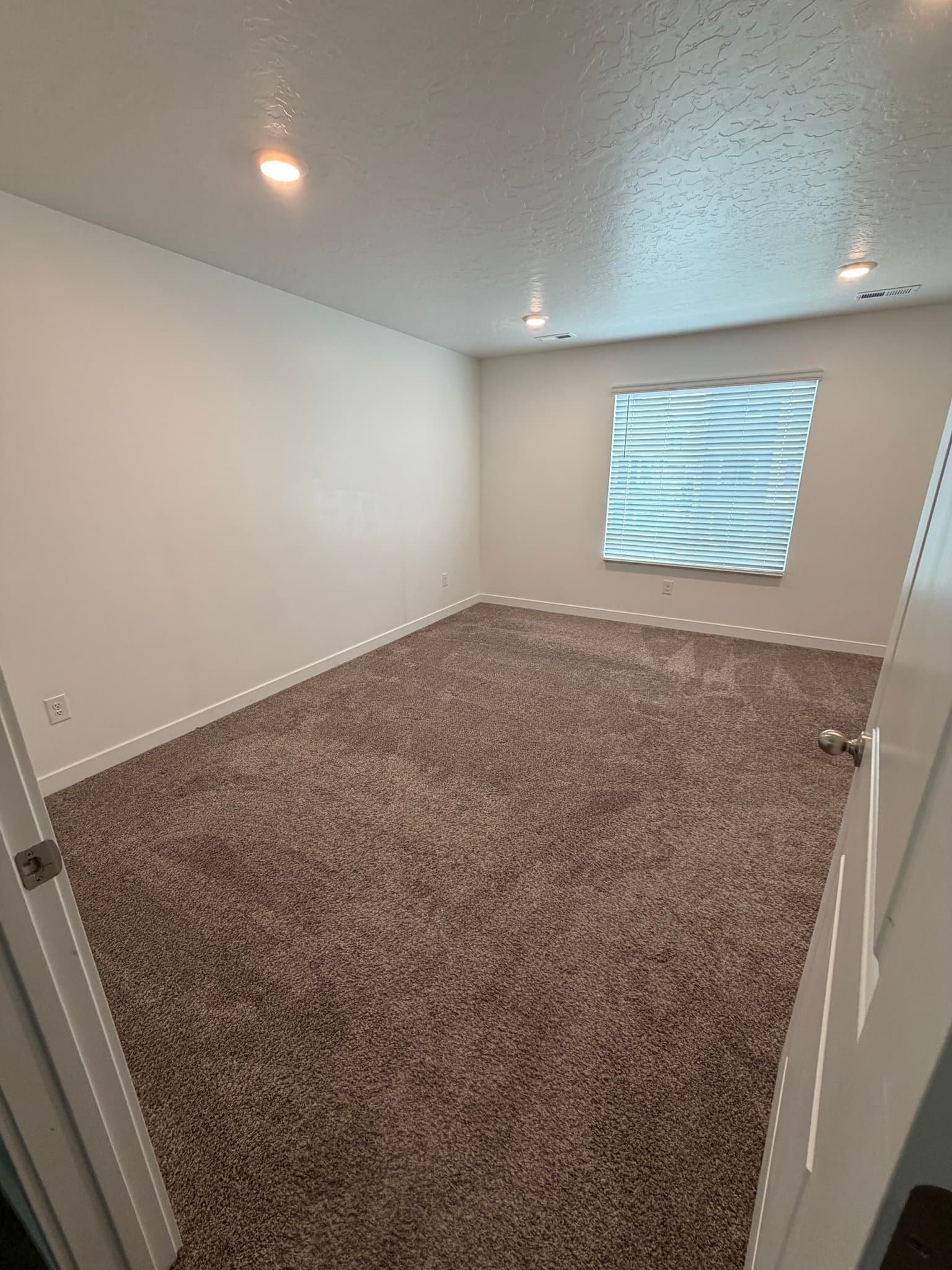 Saratoga Springs Townhome: 1101 E Rudder Way