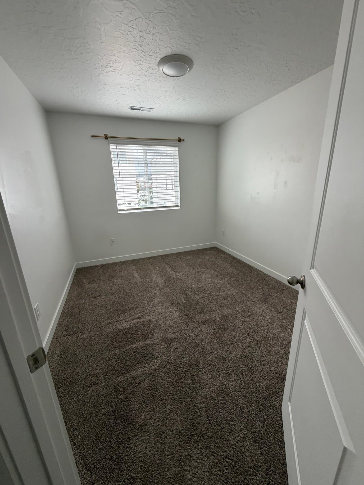Saratoga Springs Townhome: 1101 E Rudder Way