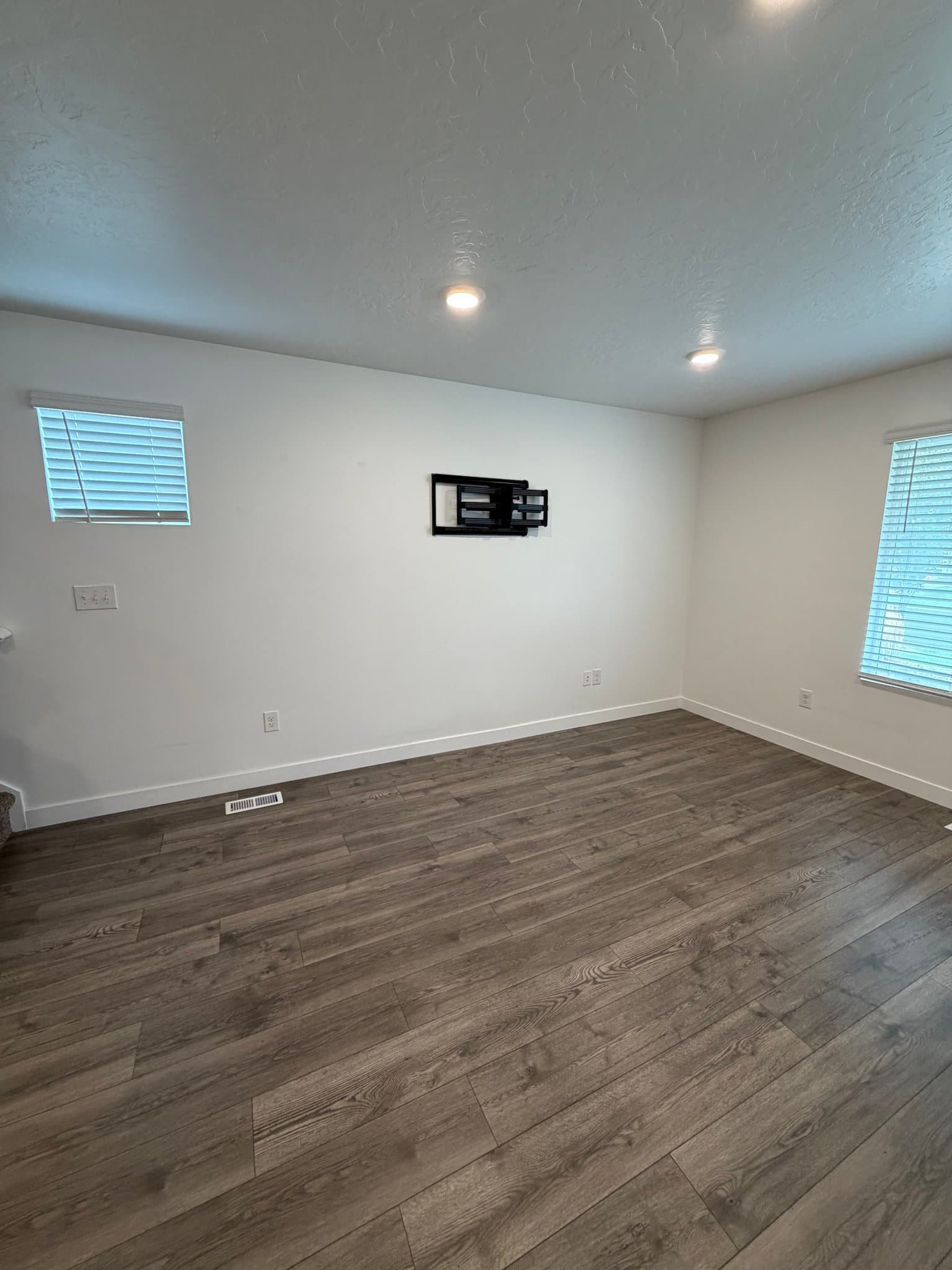 Saratoga Springs Townhome: 1101 E Rudder Way