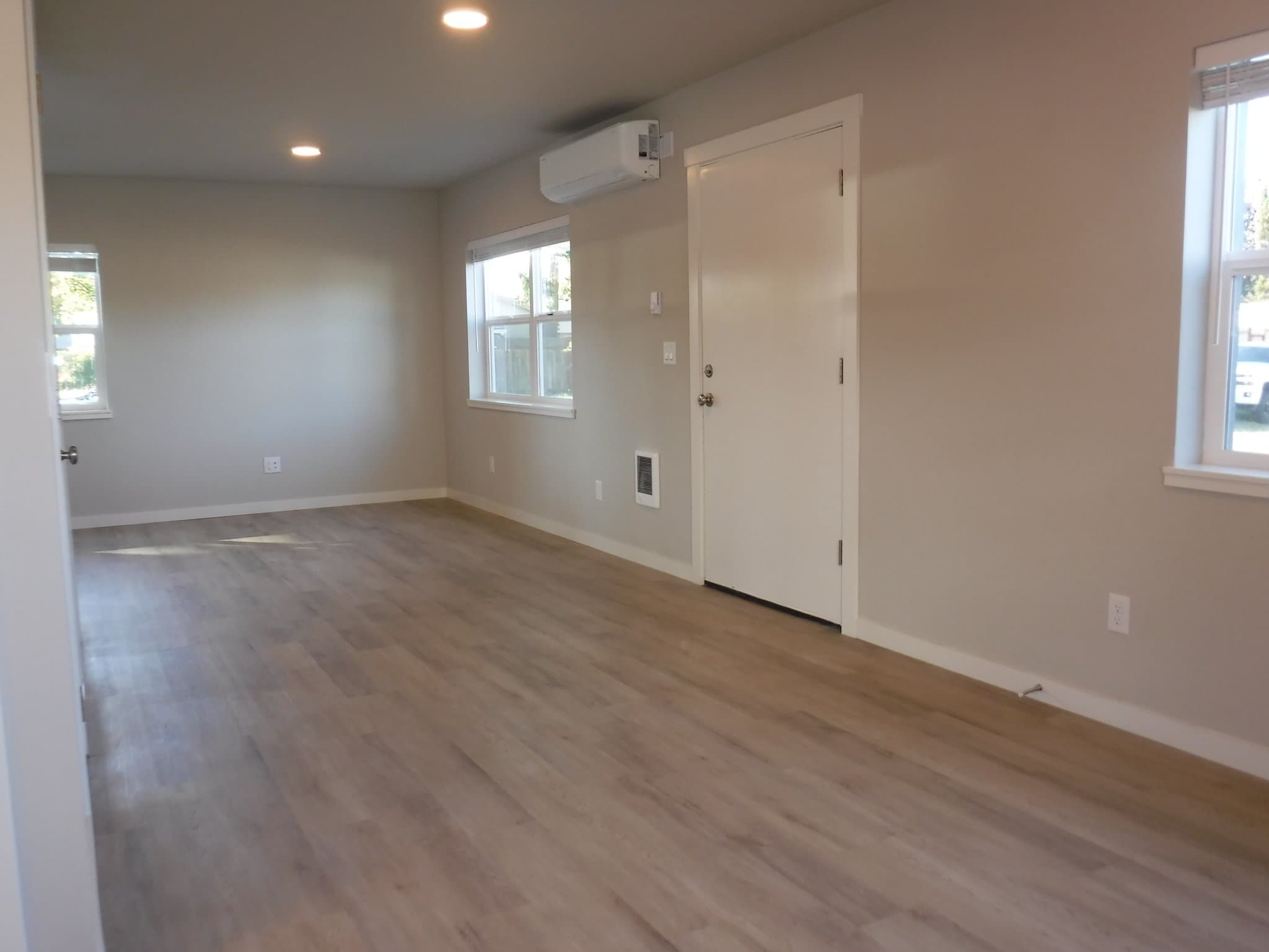 Keizer Multiplex: 5293 Chehalis Dr N