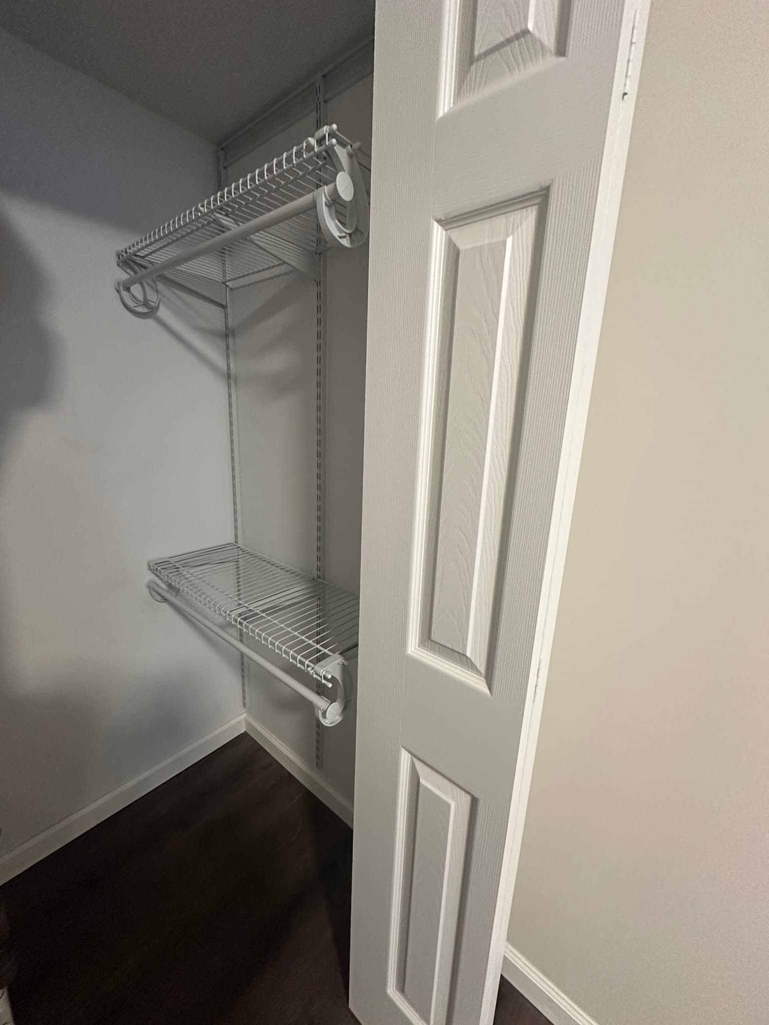 Dickson City Apartment: 1047 Lincoln Street