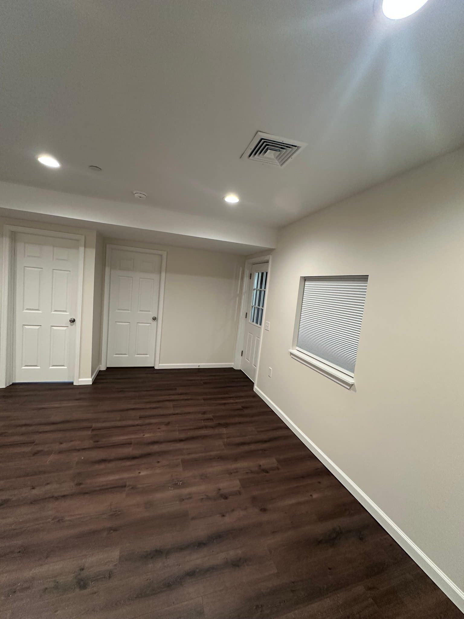 Dickson City Apartment: 1047 Lincoln Street