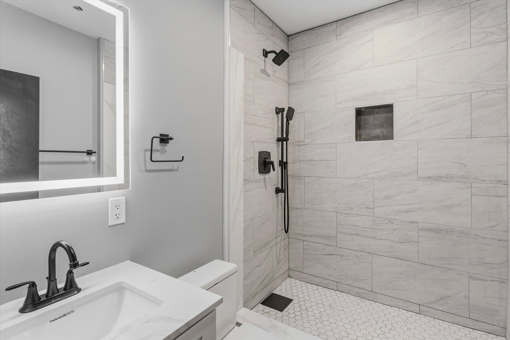 Boston Condo: 107 South St.