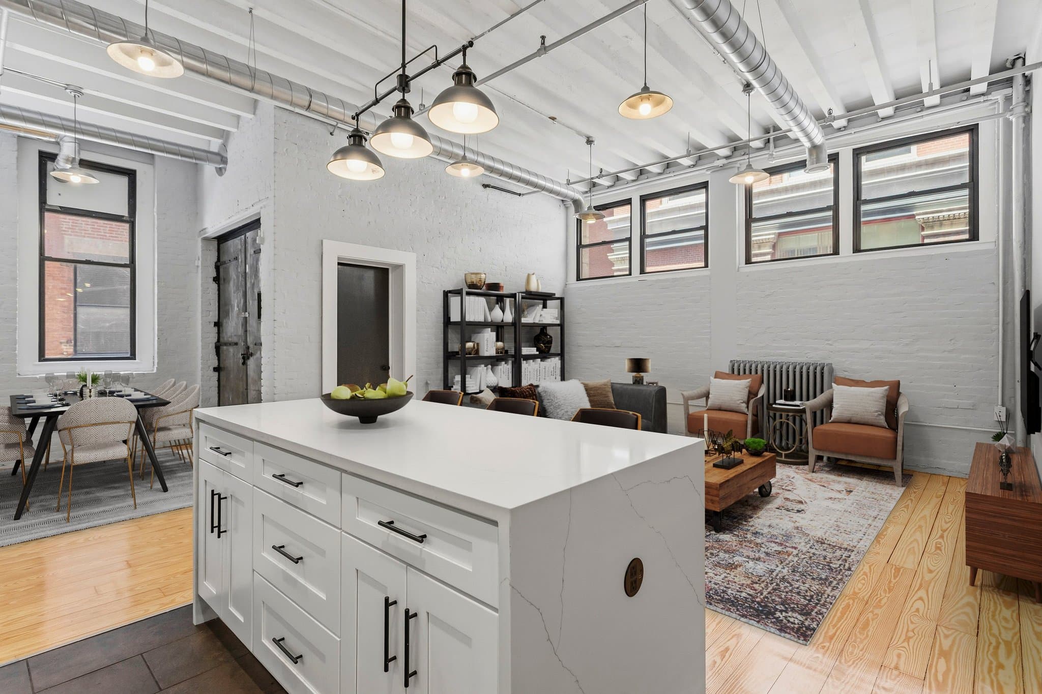 Boston Condo: 107 South St.