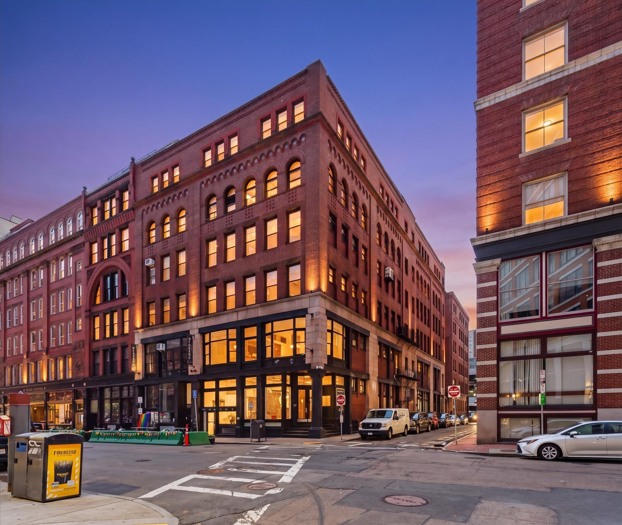 Boston Condo: 107 South St.