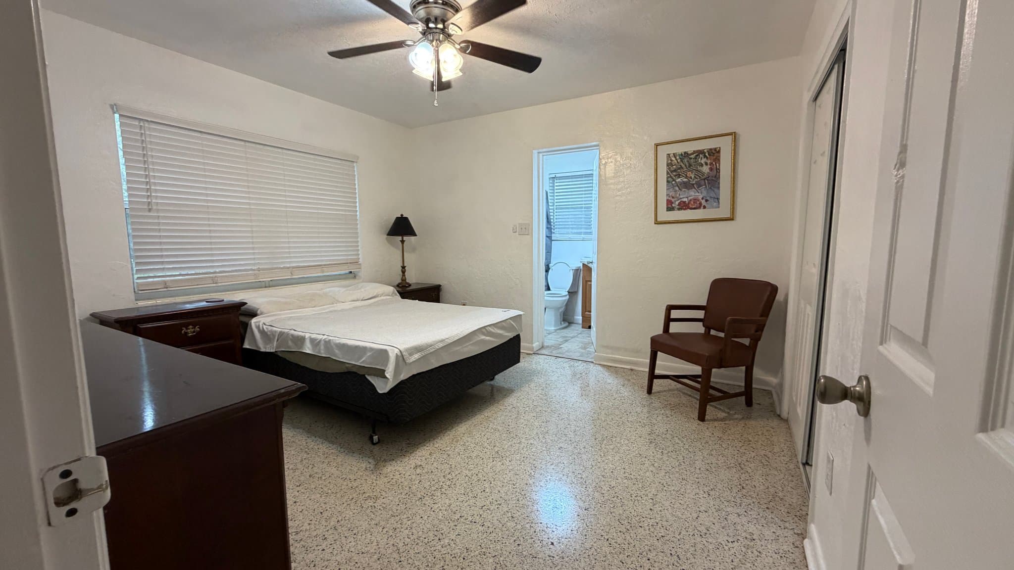 Gainesville Single Room: 1442 NE 20 Ave