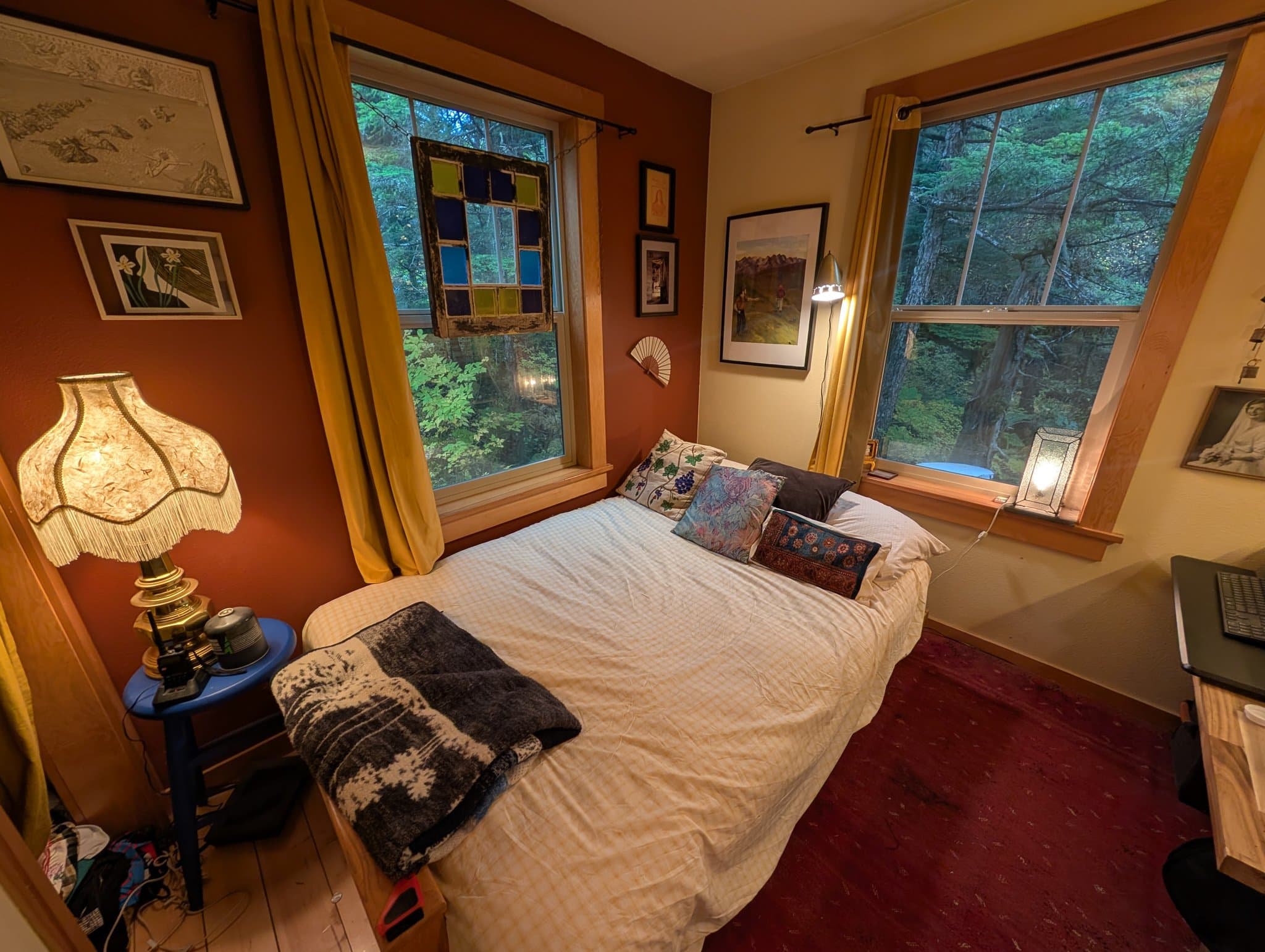 Juneau House: 20136 Cohen Drive