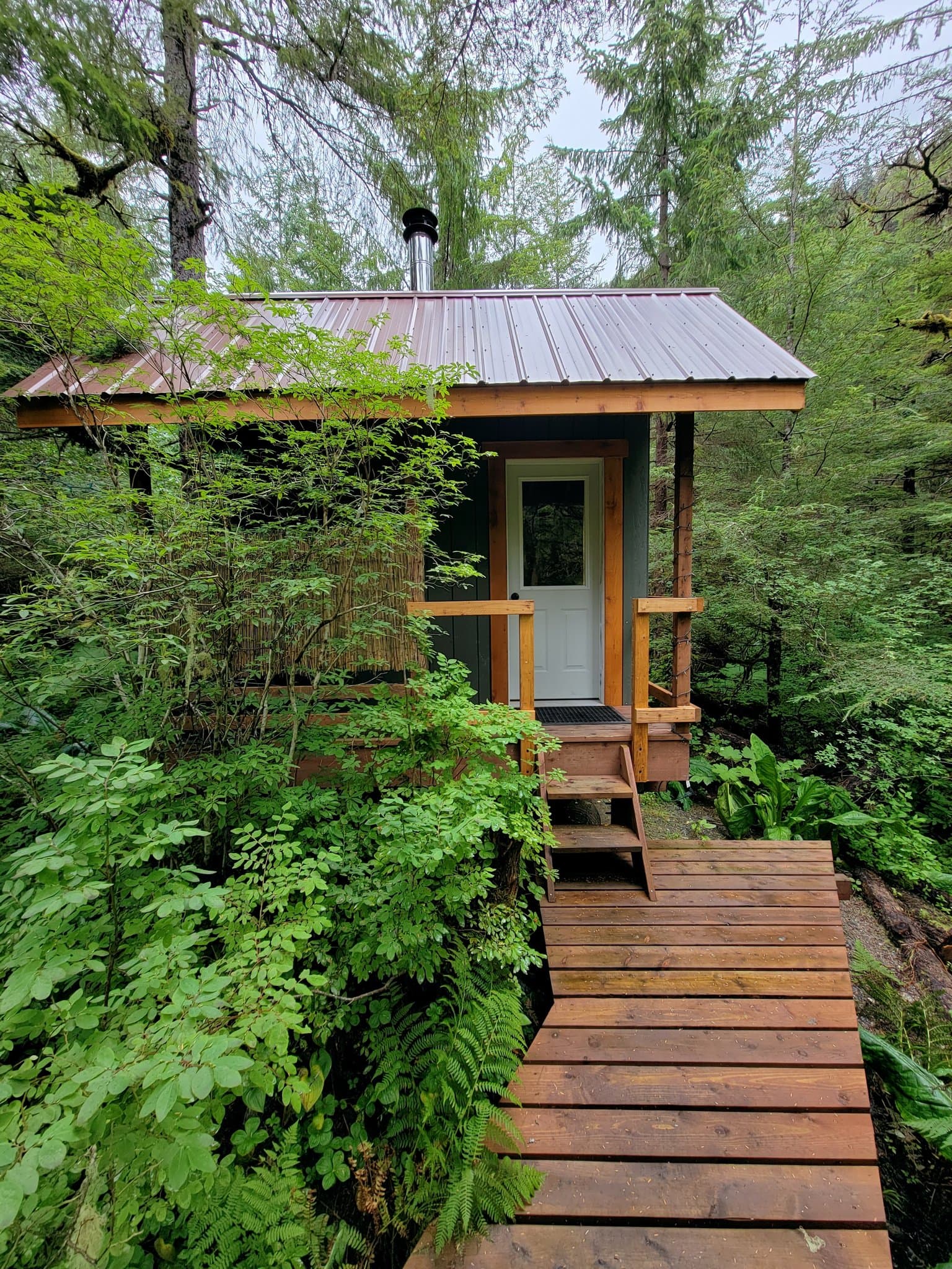 Juneau House: 20136 Cohen Drive