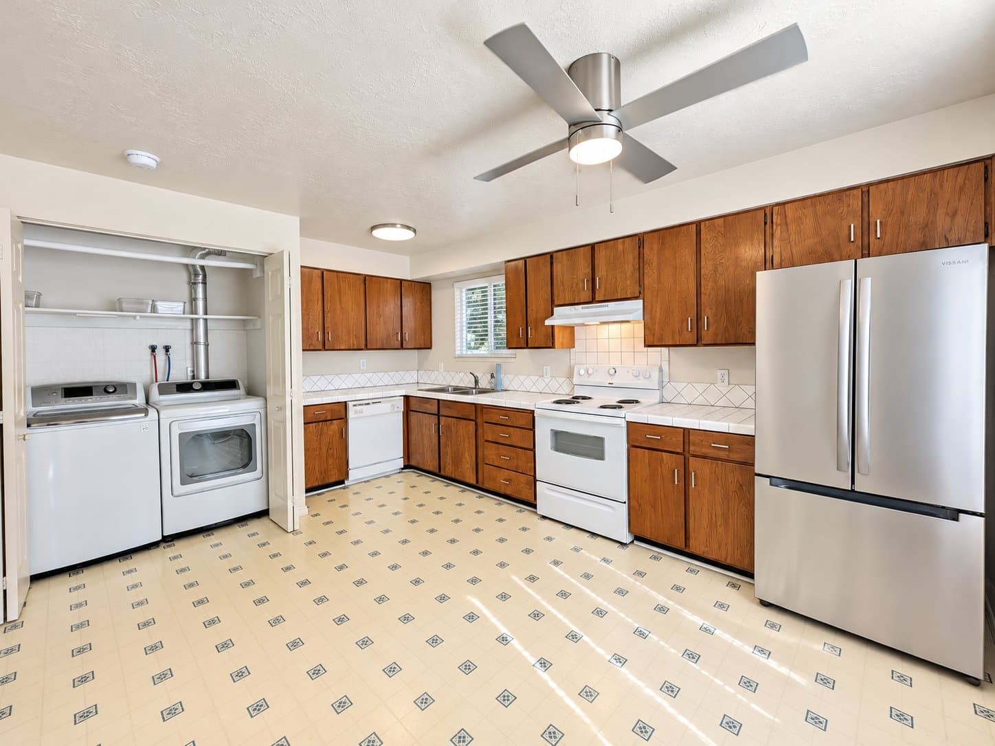 SOUTH OGDEN Condo: 1792 E 5625 S #B CONDO