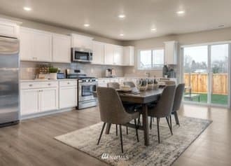 Olympia House: 1909 18th Ave SW