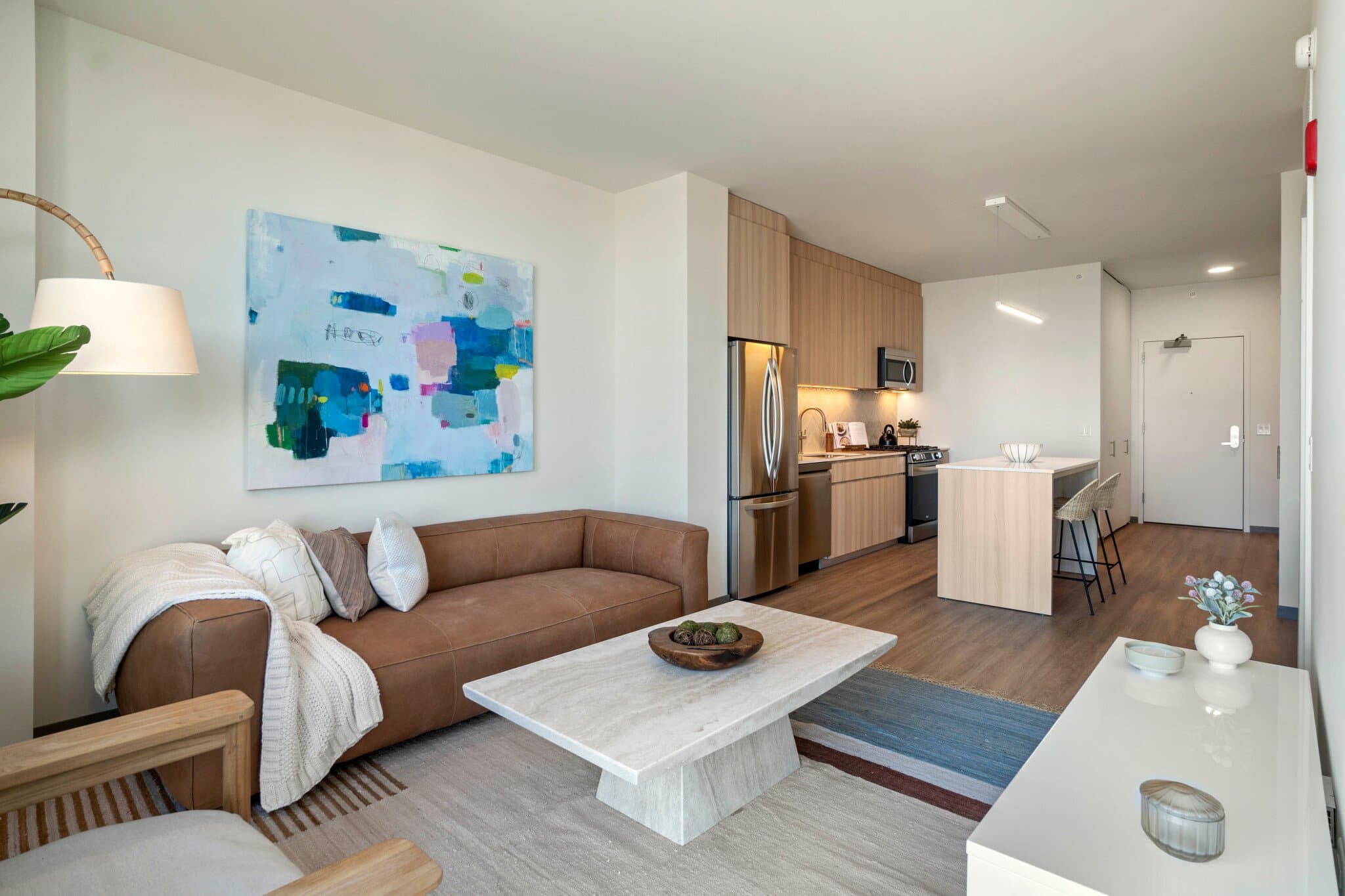 Chicago Condo: 489 S Damen Ave