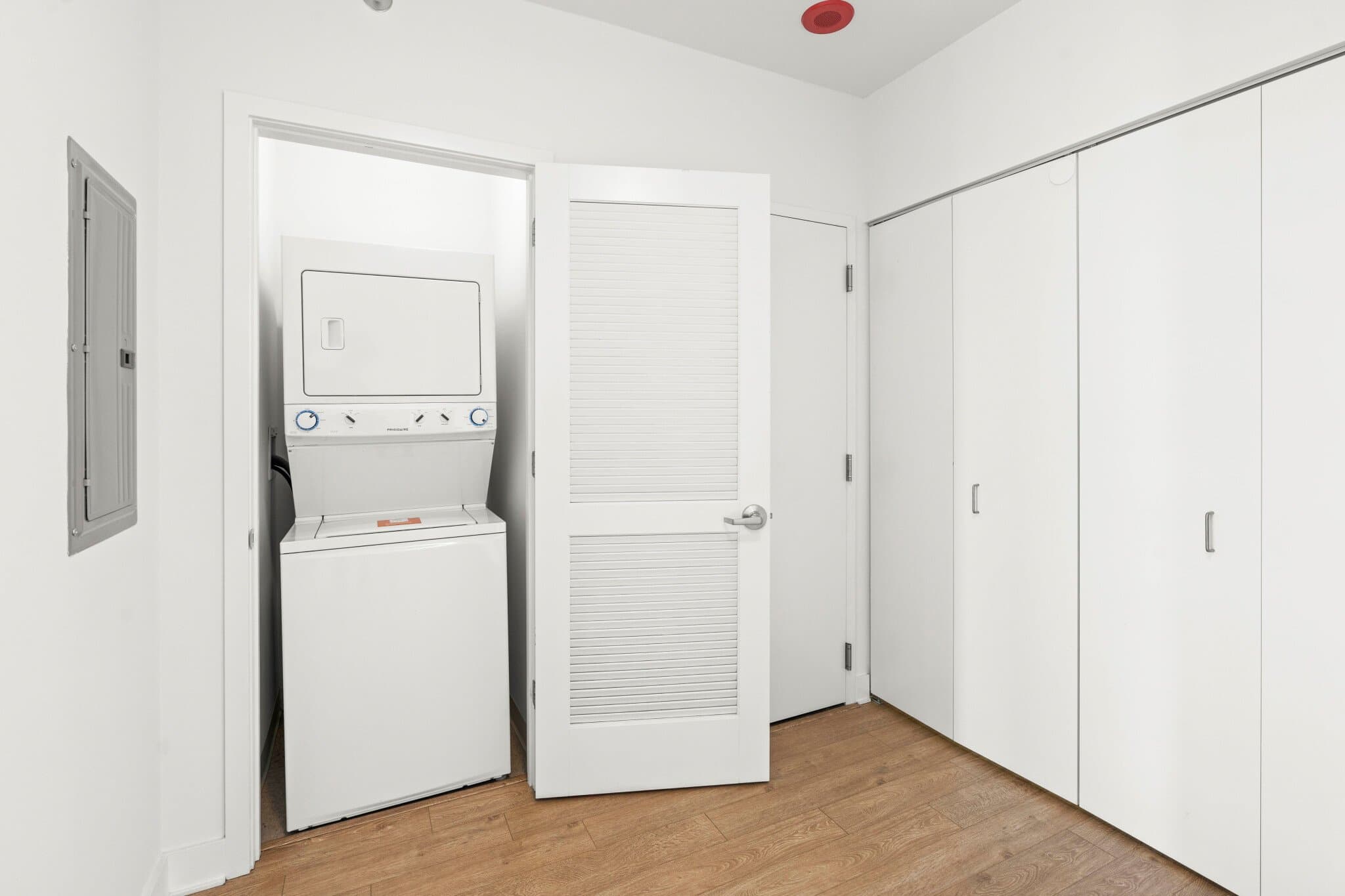 Chicago Condo: 189 N Michigan Ave