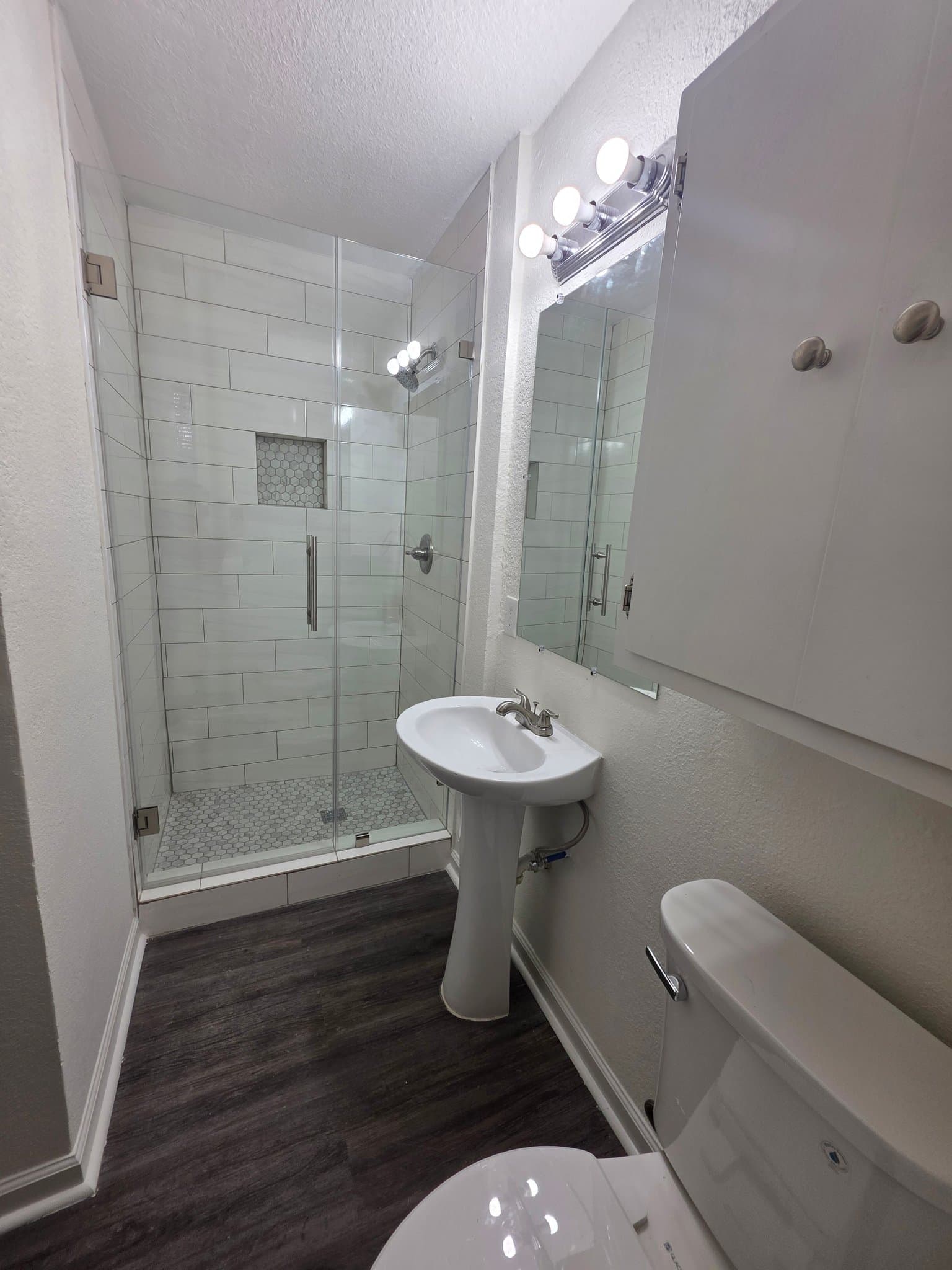Bay City House: 116 Lindsey Ave