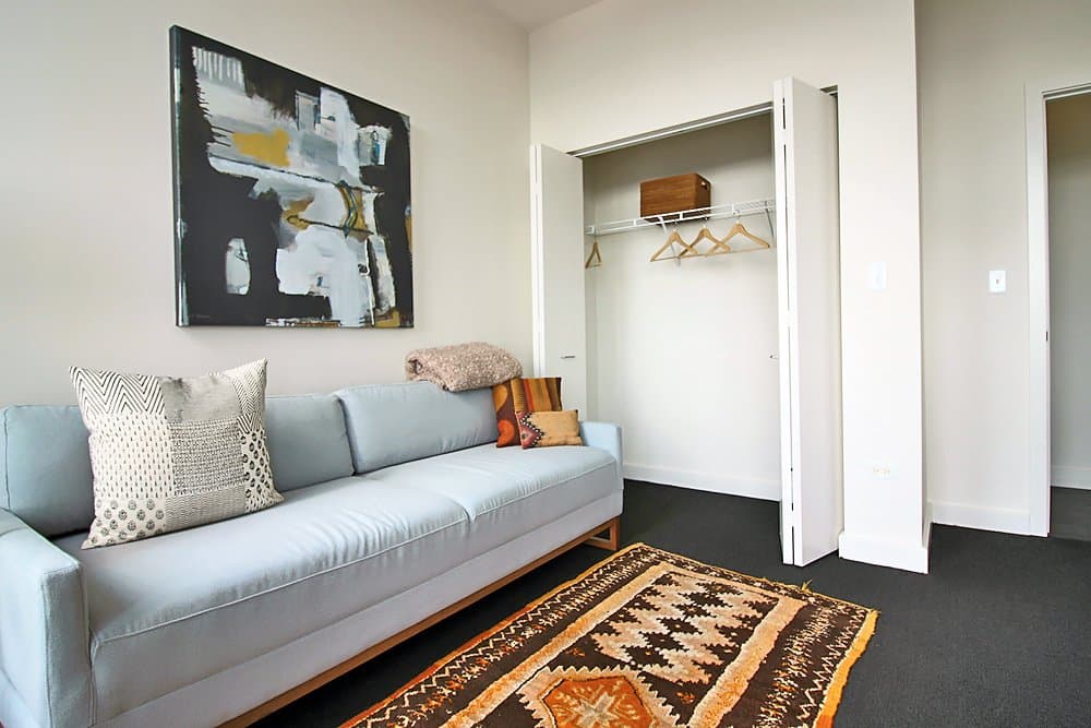 Chicago Condo: 2206 S Indiana Ave