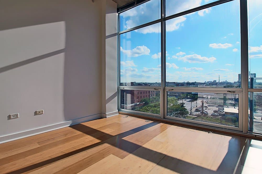 Chicago Condo: 2206 S Indiana Ave
