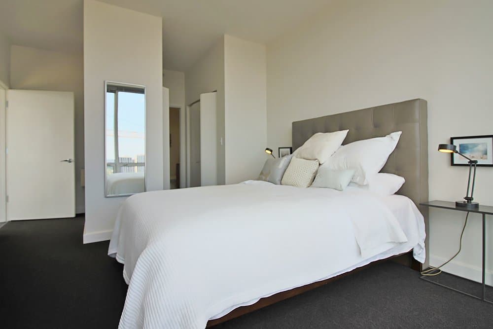Chicago Condo: 2206 S Indiana Ave