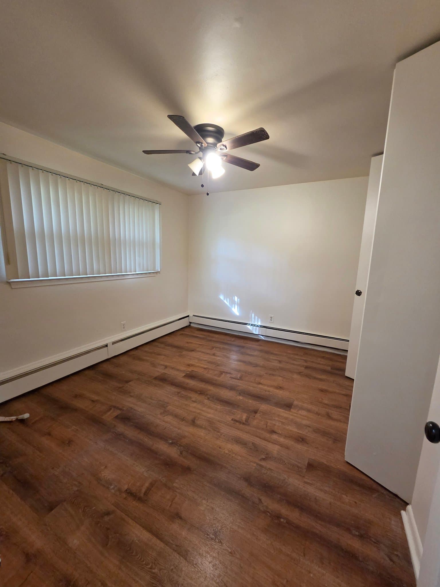 Royal Oak Apartment: 2626 Galpin Ave