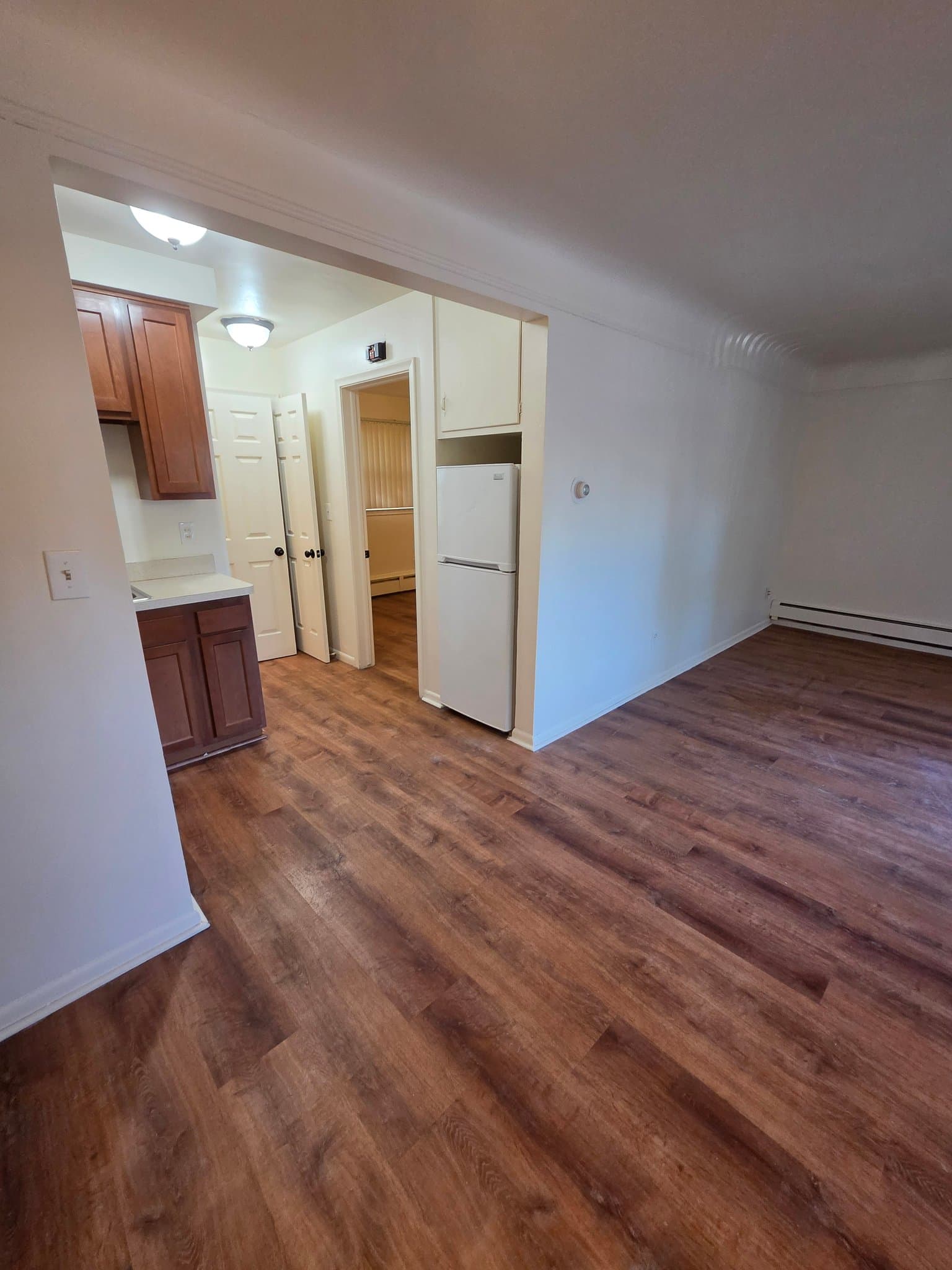 Royal Oak Apartment: 2626 Galpin Ave