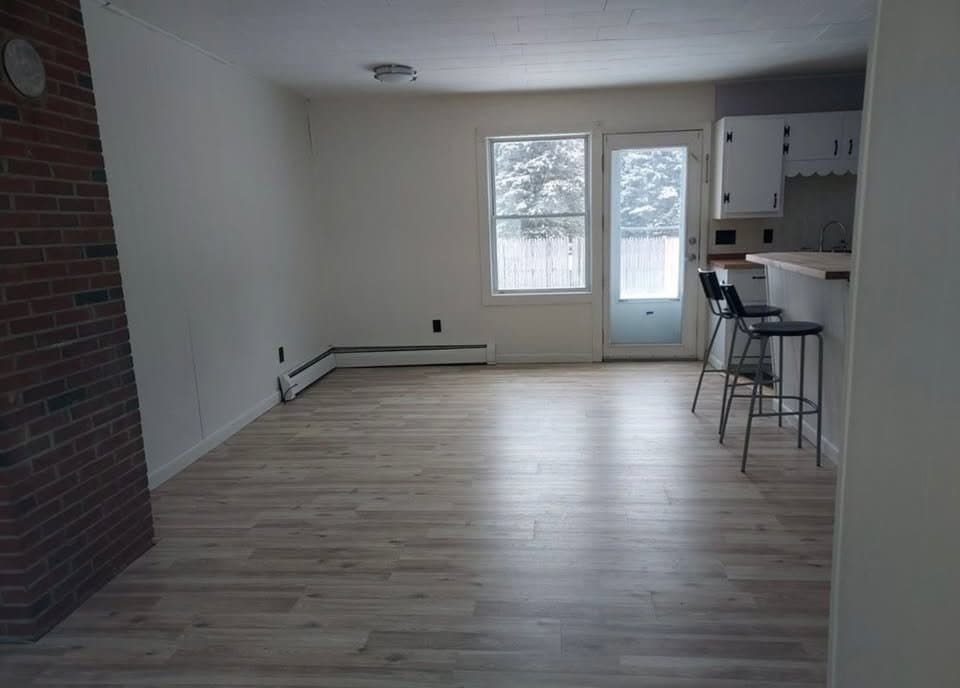 Bristol Other: 40 Adirondack View