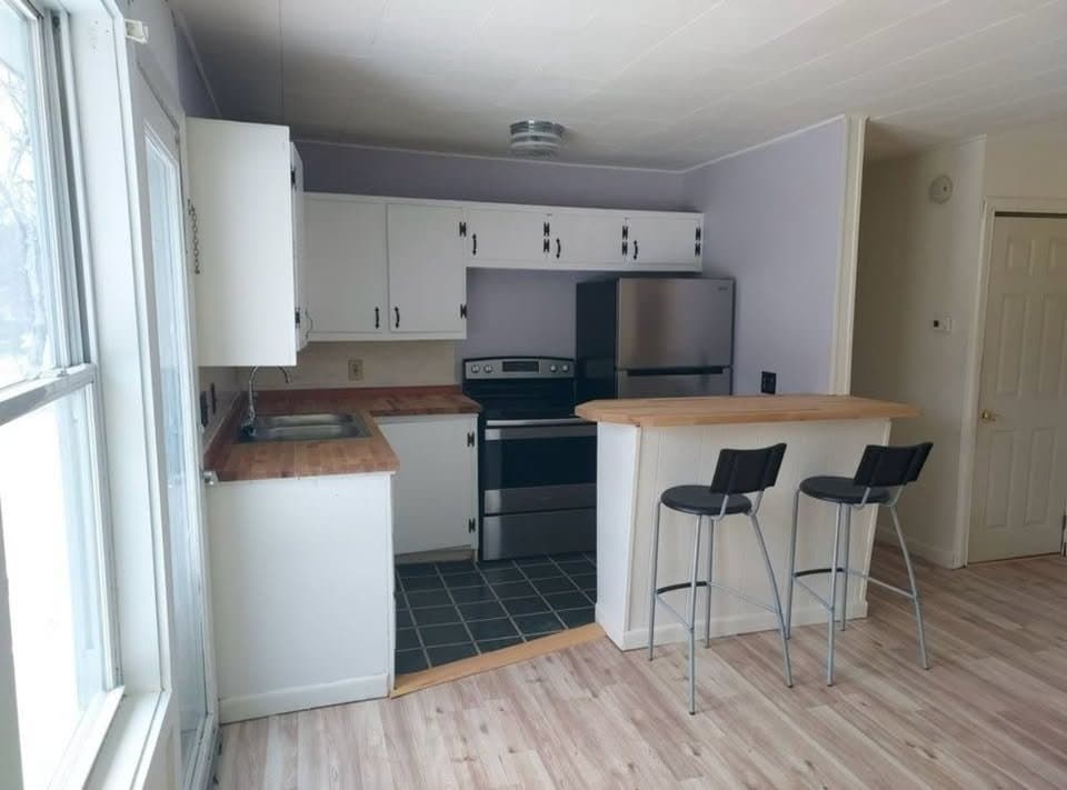 Bristol Other: 40 Adirondack View